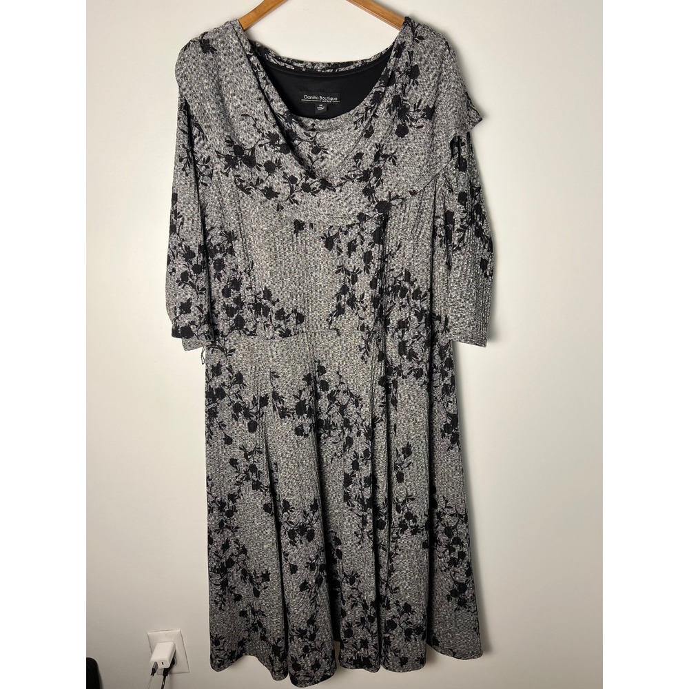 Danillo Boutique Dress Wm 3X Grey Black Floral Cowl Neck Ribbed Knit A-Line Fall